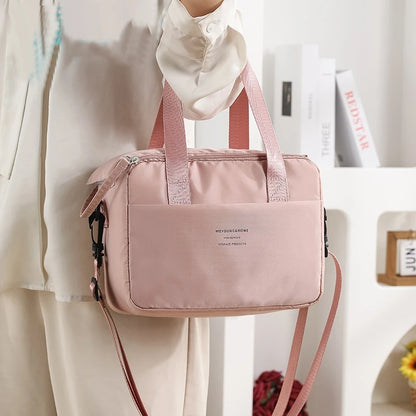 Lunch Bag with Thermal Insulated Interior – Functional & Stylish